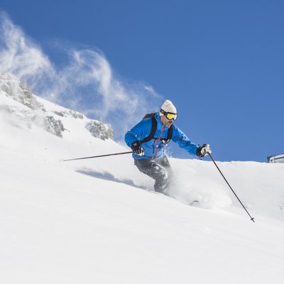 En face des géants suisses