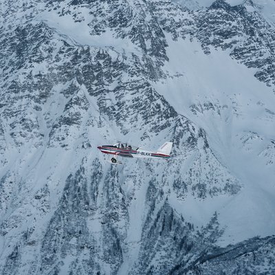 HIGH-FLYING IN THE ALPS